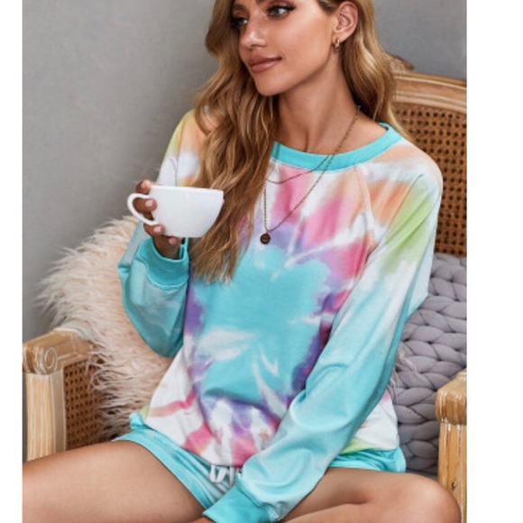 Loungewear Short Set Tie Dye - Picture 3 of 16
